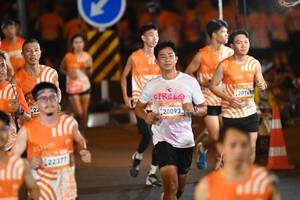 BIB: 22377, 20093, 2074
                            <button type="button" onclick="openModal(23199857)" class="btn btn-primary btn-sm float-right btn-popup" data-toggle="modal" data-target=".modal-high-quality">
                        <i class="fas fa-shopping-cart"></i> Add to Cart
                    </button>
                                            <button type="button" onclick="isThisMe(23199857, true)" class="btn btn-success btn-sm float-right btn-popup btn-isme hidden" data-toggle="tooltip" data-placement="bottom" title="นี่คือรูปของคุณใช่ไหม คลิกที่นี่เพื่อเอาเข้าอัลบั้ม">
                        <i class="fas fa-plus"></i> Add to album
                    </button>
                    <button type="button" onclick="isThisMe(23199857, false)" class="btn btn-warning btn-sm float-right btn-popup btn-isnotme hidden">
                        <i class="fas fa-ban"></i> Remove from album
                    </button>