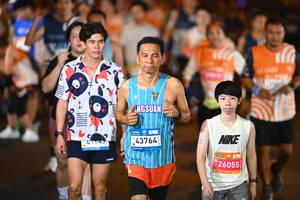 BIB: 1645, 43764, 26055
                            <button type="button" onclick="openModal(23229291)" class="btn btn-primary btn-sm float-right btn-popup" data-toggle="modal" data-target=".modal-high-quality">
                        <i class="fas fa-shopping-cart"></i> Add to Cart
                    </button>
                                            <button type="button" onclick="isThisMe(23229291, true)" class="btn btn-success btn-sm float-right btn-popup btn-isme hidden" data-toggle="tooltip" data-placement="bottom" title="นี่คือรูปของคุณใช่ไหม คลิกที่นี่เพื่อเอาเข้าอัลบั้ม">
                        <i class="fas fa-plus"></i> Add to album
                    </button>
                    <button type="button" onclick="isThisMe(23229291, false)" class="btn btn-warning btn-sm float-right btn-popup btn-isnotme hidden">
                        <i class="fas fa-ban"></i> Remove from album
                    </button>