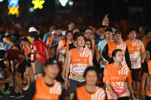 BIB: 201, 22017, 29191, 24914
                            <button type="button" onclick="openModal(23231960)" class="btn btn-primary btn-sm float-right btn-popup" data-toggle="modal" data-target=".modal-high-quality">
                        <i class="fas fa-shopping-cart"></i> Add to Cart
                    </button>
                                            <button type="button" onclick="isThisMe(23231960, true)" class="btn btn-success btn-sm float-right btn-popup btn-isme hidden" data-toggle="tooltip" data-placement="bottom" title="นี่คือรูปของคุณใช่ไหม คลิกที่นี่เพื่อเอาเข้าอัลบั้ม">
                        <i class="fas fa-plus"></i> Add to album
                    </button>
                    <button type="button" onclick="isThisMe(23231960, false)" class="btn btn-warning btn-sm float-right btn-popup btn-isnotme hidden">
                        <i class="fas fa-ban"></i> Remove from album
                    </button>