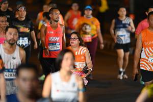 BIB: 42838, 40734, 29324
                            <button type="button" onclick="openModal(23230768)" class="btn btn-primary btn-sm float-right btn-popup" data-toggle="modal" data-target=".modal-high-quality">
                        <i class="fas fa-shopping-cart"></i> Add to Cart
                    </button>
                                            <button type="button" onclick="isThisMe(23230768, true)" class="btn btn-success btn-sm float-right btn-popup btn-isme hidden" data-toggle="tooltip" data-placement="bottom" title="นี่คือรูปของคุณใช่ไหม คลิกที่นี่เพื่อเอาเข้าอัลบั้ม">
                        <i class="fas fa-plus"></i> Add to album
                    </button>
                    <button type="button" onclick="isThisMe(23230768, false)" class="btn btn-warning btn-sm float-right btn-popup btn-isnotme hidden">
                        <i class="fas fa-ban"></i> Remove from album
                    </button>