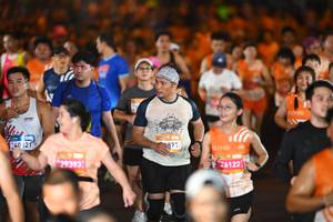 BIB: 321, 29393, 1993, 25122
                            <button type="button" onclick="openModal(23166968)" class="btn btn-primary btn-sm float-right btn-popup" data-toggle="modal" data-target=".modal-high-quality">
                        <i class="fas fa-shopping-cart"></i> Add to Cart
                    </button>
                                            <button type="button" onclick="isThisMe(23166968, true)" class="btn btn-success btn-sm float-right btn-popup btn-isme hidden" data-toggle="tooltip" data-placement="bottom" title="นี่คือรูปของคุณใช่ไหม คลิกที่นี่เพื่อเอาเข้าอัลบั้ม">
                        <i class="fas fa-plus"></i> Add to album
                    </button>
                    <button type="button" onclick="isThisMe(23166968, false)" class="btn btn-warning btn-sm float-right btn-popup btn-isnotme hidden">
                        <i class="fas fa-ban"></i> Remove from album
                    </button>