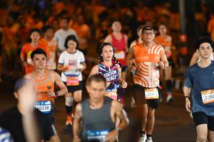 BIB: 40238, 233, 2252
                            <button type="button" onclick="openModal(23142907)" class="btn btn-primary btn-sm float-right btn-popup" data-toggle="modal" data-target=".modal-high-quality">
                        <i class="fas fa-shopping-cart"></i> Add to Cart
                    </button>
                                            <button type="button" onclick="isThisMe(23142907, true)" class="btn btn-success btn-sm float-right btn-popup btn-isme hidden" data-toggle="tooltip" data-placement="bottom" title="นี่คือรูปของคุณใช่ไหม คลิกที่นี่เพื่อเอาเข้าอัลบั้ม">
                        <i class="fas fa-plus"></i> Add to album
                    </button>
                    <button type="button" onclick="isThisMe(23142907, false)" class="btn btn-warning btn-sm float-right btn-popup btn-isnotme hidden">
                        <i class="fas fa-ban"></i> Remove from album
                    </button>