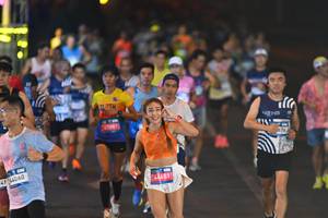 BIB: 676, 46651, 47087, 09077
                            <button type="button" onclick="openModal(22905926)" class="btn btn-primary btn-sm float-right btn-popup" data-toggle="modal" data-target=".modal-high-quality">
                        <i class="fas fa-shopping-cart"></i> Add to Cart
                    </button>
                                            <button type="button" onclick="isThisMe(22905926, true)" class="btn btn-success btn-sm float-right btn-popup btn-isme hidden" data-toggle="tooltip" data-placement="bottom" title="นี่คือรูปของคุณใช่ไหม คลิกที่นี่เพื่อเอาเข้าอัลบั้ม">
                        <i class="fas fa-plus"></i> Add to album
                    </button>
                    <button type="button" onclick="isThisMe(22905926, false)" class="btn btn-warning btn-sm float-right btn-popup btn-isnotme hidden">
                        <i class="fas fa-ban"></i> Remove from album
                    </button>