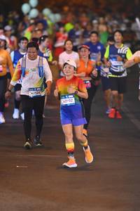 BIB: 42524, 43902
                            <button type="button" onclick="openModal(22964291)" class="btn btn-primary btn-sm float-right btn-popup" data-toggle="modal" data-target=".modal-high-quality">
                        <i class="fas fa-shopping-cart"></i> Add to Cart
                    </button>
                                            <button type="button" onclick="isThisMe(22964291, true)" class="btn btn-success btn-sm float-right btn-popup btn-isme hidden" data-toggle="tooltip" data-placement="bottom" title="นี่คือรูปของคุณใช่ไหม คลิกที่นี่เพื่อเอาเข้าอัลบั้ม">
                        <i class="fas fa-plus"></i> Add to album
                    </button>
                    <button type="button" onclick="isThisMe(22964291, false)" class="btn btn-warning btn-sm float-right btn-popup btn-isnotme hidden">
                        <i class="fas fa-ban"></i> Remove from album
                    </button>