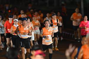 BIB: 23995, 23269
                            <button type="button" onclick="openModal(23188560)" class="btn btn-primary btn-sm float-right btn-popup" data-toggle="modal" data-target=".modal-high-quality">
                        <i class="fas fa-shopping-cart"></i> Add to Cart
                    </button>
                                            <button type="button" onclick="isThisMe(23188560, true)" class="btn btn-success btn-sm float-right btn-popup btn-isme hidden" data-toggle="tooltip" data-placement="bottom" title="นี่คือรูปของคุณใช่ไหม คลิกที่นี่เพื่อเอาเข้าอัลบั้ม">
                        <i class="fas fa-plus"></i> Add to album
                    </button>
                    <button type="button" onclick="isThisMe(23188560, false)" class="btn btn-warning btn-sm float-right btn-popup btn-isnotme hidden">
                        <i class="fas fa-ban"></i> Remove from album
                    </button>