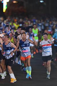 BIB: 1412, 47470, 40467
                            <button type="button" onclick="openModal(22917397)" class="btn btn-primary btn-sm float-right btn-popup" data-toggle="modal" data-target=".modal-high-quality">
                        <i class="fas fa-shopping-cart"></i> Add to Cart
                    </button>
                                            <button type="button" onclick="isThisMe(22917397, true)" class="btn btn-success btn-sm float-right btn-popup btn-isme hidden" data-toggle="tooltip" data-placement="bottom" title="นี่คือรูปของคุณใช่ไหม คลิกที่นี่เพื่อเอาเข้าอัลบั้ม">
                        <i class="fas fa-plus"></i> Add to album
                    </button>
                    <button type="button" onclick="isThisMe(22917397, false)" class="btn btn-warning btn-sm float-right btn-popup btn-isnotme hidden">
                        <i class="fas fa-ban"></i> Remove from album
                    </button>