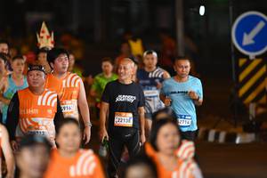 BIB: 211, 25313, 916, 22138, 2714
                            <button type="button" onclick="openModal(23232077)" class="btn btn-primary btn-sm float-right btn-popup" data-toggle="modal" data-target=".modal-high-quality">
                        <i class="fas fa-shopping-cart"></i> Add to Cart
                    </button>
                                            <button type="button" onclick="isThisMe(23232077, true)" class="btn btn-success btn-sm float-right btn-popup btn-isme hidden" data-toggle="tooltip" data-placement="bottom" title="นี่คือรูปของคุณใช่ไหม คลิกที่นี่เพื่อเอาเข้าอัลบั้ม">
                        <i class="fas fa-plus"></i> Add to album
                    </button>
                    <button type="button" onclick="isThisMe(23232077, false)" class="btn btn-warning btn-sm float-right btn-popup btn-isnotme hidden">
                        <i class="fas fa-ban"></i> Remove from album
                    </button>