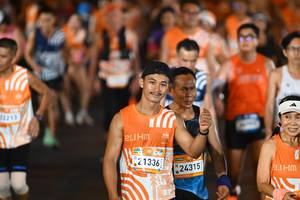 BIB: 211, 21336, 24315, 410
                            <button type="button" onclick="openModal(23198750)" class="btn btn-primary btn-sm float-right btn-popup" data-toggle="modal" data-target=".modal-high-quality">
                        <i class="fas fa-shopping-cart"></i> Add to Cart
                    </button>
                                            <button type="button" onclick="isThisMe(23198750, true)" class="btn btn-success btn-sm float-right btn-popup btn-isme hidden" data-toggle="tooltip" data-placement="bottom" title="นี่คือรูปของคุณใช่ไหม คลิกที่นี่เพื่อเอาเข้าอัลบั้ม">
                        <i class="fas fa-plus"></i> Add to album
                    </button>
                    <button type="button" onclick="isThisMe(23198750, false)" class="btn btn-warning btn-sm float-right btn-popup btn-isnotme hidden">
                        <i class="fas fa-ban"></i> Remove from album
                    </button>