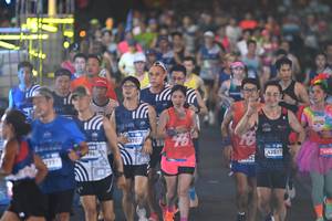 BIB: 3707, 43517, 465
                            <button type="button" onclick="openModal(22918191)" class="btn btn-primary btn-sm float-right btn-popup" data-toggle="modal" data-target=".modal-high-quality">
                        <i class="fas fa-shopping-cart"></i> Add to Cart
                    </button>
                                            <button type="button" onclick="isThisMe(22918191, true)" class="btn btn-success btn-sm float-right btn-popup btn-isme hidden" data-toggle="tooltip" data-placement="bottom" title="นี่คือรูปของคุณใช่ไหม คลิกที่นี่เพื่อเอาเข้าอัลบั้ม">
                        <i class="fas fa-plus"></i> Add to album
                    </button>
                    <button type="button" onclick="isThisMe(22918191, false)" class="btn btn-warning btn-sm float-right btn-popup btn-isnotme hidden">
                        <i class="fas fa-ban"></i> Remove from album
                    </button>