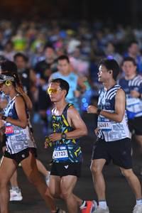 BIB: 373, 41123, 42451
                            <button type="button" onclick="openModal(22939122)" class="btn btn-primary btn-sm float-right btn-popup" data-toggle="modal" data-target=".modal-high-quality">
                        <i class="fas fa-shopping-cart"></i> Add to Cart
                    </button>
                                            <button type="button" onclick="isThisMe(22939122, true)" class="btn btn-success btn-sm float-right btn-popup btn-isme hidden" data-toggle="tooltip" data-placement="bottom" title="นี่คือรูปของคุณใช่ไหม คลิกที่นี่เพื่อเอาเข้าอัลบั้ม">
                        <i class="fas fa-plus"></i> Add to album
                    </button>
                    <button type="button" onclick="isThisMe(22939122, false)" class="btn btn-warning btn-sm float-right btn-popup btn-isnotme hidden">
                        <i class="fas fa-ban"></i> Remove from album
                    </button>