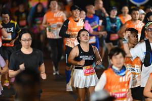 BIB: 1818, 28303, 20672
                            <button type="button" onclick="openModal(23195477)" class="btn btn-primary btn-sm float-right btn-popup" data-toggle="modal" data-target=".modal-high-quality">
                        <i class="fas fa-shopping-cart"></i> Add to Cart
                    </button>
                                            <button type="button" onclick="isThisMe(23195477, true)" class="btn btn-success btn-sm float-right btn-popup btn-isme hidden" data-toggle="tooltip" data-placement="bottom" title="นี่คือรูปของคุณใช่ไหม คลิกที่นี่เพื่อเอาเข้าอัลบั้ม">
                        <i class="fas fa-plus"></i> Add to album
                    </button>
                    <button type="button" onclick="isThisMe(23195477, false)" class="btn btn-warning btn-sm float-right btn-popup btn-isnotme hidden">
                        <i class="fas fa-ban"></i> Remove from album
                    </button>