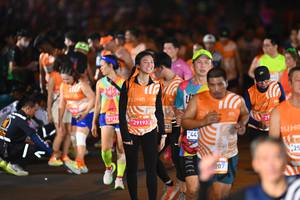 BIB: 2217, 211, 29193, 207
                            <button type="button" onclick="openModal(23192127)" class="btn btn-primary btn-sm float-right btn-popup" data-toggle="modal" data-target=".modal-high-quality">
                        <i class="fas fa-shopping-cart"></i> Add to Cart
                    </button>
                                            <button type="button" onclick="isThisMe(23192127, true)" class="btn btn-success btn-sm float-right btn-popup btn-isme hidden" data-toggle="tooltip" data-placement="bottom" title="นี่คือรูปของคุณใช่ไหม คลิกที่นี่เพื่อเอาเข้าอัลบั้ม">
                        <i class="fas fa-plus"></i> Add to album
                    </button>
                    <button type="button" onclick="isThisMe(23192127, false)" class="btn btn-warning btn-sm float-right btn-popup btn-isnotme hidden">
                        <i class="fas fa-ban"></i> Remove from album
                    </button>