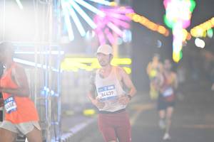 BIB: 84439
                            <button type="button" onclick="openModal(22902335)" class="btn btn-primary btn-sm float-right btn-popup" data-toggle="modal" data-target=".modal-high-quality">
                        <i class="fas fa-shopping-cart"></i> Add to Cart
                    </button>
                                            <button type="button" onclick="isThisMe(22902335, true)" class="btn btn-success btn-sm float-right btn-popup btn-isme hidden" data-toggle="tooltip" data-placement="bottom" title="นี่คือรูปของคุณใช่ไหม คลิกที่นี่เพื่อเอาเข้าอัลบั้ม">
                        <i class="fas fa-plus"></i> Add to album
                    </button>
                    <button type="button" onclick="isThisMe(22902335, false)" class="btn btn-warning btn-sm float-right btn-popup btn-isnotme hidden">
                        <i class="fas fa-ban"></i> Remove from album
                    </button>