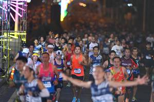 BIB: 42255
                            <button type="button" onclick="openModal(22909765)" class="btn btn-primary btn-sm float-right btn-popup" data-toggle="modal" data-target=".modal-high-quality">
                        <i class="fas fa-shopping-cart"></i> Add to Cart
                    </button>
                                            <button type="button" onclick="isThisMe(22909765, true)" class="btn btn-success btn-sm float-right btn-popup btn-isme hidden" data-toggle="tooltip" data-placement="bottom" title="นี่คือรูปของคุณใช่ไหม คลิกที่นี่เพื่อเอาเข้าอัลบั้ม">
                        <i class="fas fa-plus"></i> Add to album
                    </button>
                    <button type="button" onclick="isThisMe(22909765, false)" class="btn btn-warning btn-sm float-right btn-popup btn-isnotme hidden">
                        <i class="fas fa-ban"></i> Remove from album
                    </button>