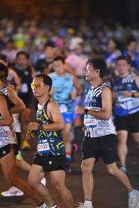 BIB: 41123, 42451
                            <button type="button" onclick="openModal(22939131)" class="btn btn-primary btn-sm float-right btn-popup" data-toggle="modal" data-target=".modal-high-quality">
                        <i class="fas fa-shopping-cart"></i> Add to Cart
                    </button>
                                            <button type="button" onclick="isThisMe(22939131, true)" class="btn btn-success btn-sm float-right btn-popup btn-isme hidden" data-toggle="tooltip" data-placement="bottom" title="นี่คือรูปของคุณใช่ไหม คลิกที่นี่เพื่อเอาเข้าอัลบั้ม">
                        <i class="fas fa-plus"></i> Add to album
                    </button>
                    <button type="button" onclick="isThisMe(22939131, false)" class="btn btn-warning btn-sm float-right btn-popup btn-isnotme hidden">
                        <i class="fas fa-ban"></i> Remove from album
                    </button>