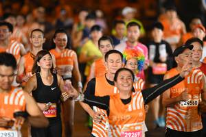 BIB: 2953, 0909, 29269, 20141, 24560
                            <button type="button" onclick="openModal(23166526)" class="btn btn-primary btn-sm float-right btn-popup" data-toggle="modal" data-target=".modal-high-quality">
                        <i class="fas fa-shopping-cart"></i> Add to Cart
                    </button>
                                            <button type="button" onclick="isThisMe(23166526, true)" class="btn btn-success btn-sm float-right btn-popup btn-isme hidden" data-toggle="tooltip" data-placement="bottom" title="นี่คือรูปของคุณใช่ไหม คลิกที่นี่เพื่อเอาเข้าอัลบั้ม">
                        <i class="fas fa-plus"></i> Add to album
                    </button>
                    <button type="button" onclick="isThisMe(23166526, false)" class="btn btn-warning btn-sm float-right btn-popup btn-isnotme hidden">
                        <i class="fas fa-ban"></i> Remove from album
                    </button>