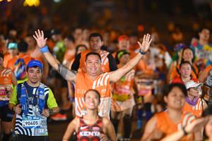 BIB: 371, 90405, 211
                            <button type="button" onclick="openModal(23224639)" class="btn btn-primary btn-sm float-right btn-popup" data-toggle="modal" data-target=".modal-high-quality">
                        <i class="fas fa-shopping-cart"></i> Add to Cart
                    </button>
                                            <button type="button" onclick="isThisMe(23224639, true)" class="btn btn-success btn-sm float-right btn-popup btn-isme hidden" data-toggle="tooltip" data-placement="bottom" title="นี่คือรูปของคุณใช่ไหม คลิกที่นี่เพื่อเอาเข้าอัลบั้ม">
                        <i class="fas fa-plus"></i> Add to album
                    </button>
                    <button type="button" onclick="isThisMe(23224639, false)" class="btn btn-warning btn-sm float-right btn-popup btn-isnotme hidden">
                        <i class="fas fa-ban"></i> Remove from album
                    </button>