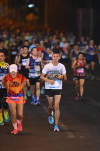 BIB: 133, 40221, 20976, 
                            <button type="button" onclick="openModal(22935548)" class="btn btn-primary btn-sm float-right btn-popup" data-toggle="modal" data-target=".modal-high-quality">
                        <i class="fas fa-shopping-cart"></i> Add to Cart
                    </button>
                                            <button type="button" onclick="isThisMe(22935548, true)" class="btn btn-success btn-sm float-right btn-popup btn-isme hidden" data-toggle="tooltip" data-placement="bottom" title="นี่คือรูปของคุณใช่ไหม คลิกที่นี่เพื่อเอาเข้าอัลบั้ม">
                        <i class="fas fa-plus"></i> Add to album
                    </button>
                    <button type="button" onclick="isThisMe(22935548, false)" class="btn btn-warning btn-sm float-right btn-popup btn-isnotme hidden">
                        <i class="fas fa-ban"></i> Remove from album
                    </button>