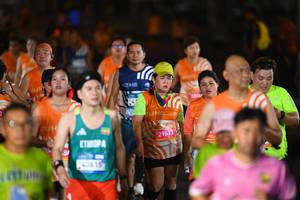 BIB: 43615, 211, 296337
                            <button type="button" onclick="openModal(23227886)" class="btn btn-primary btn-sm float-right btn-popup" data-toggle="modal" data-target=".modal-high-quality">
                        <i class="fas fa-shopping-cart"></i> Add to Cart
                    </button>
                                            <button type="button" onclick="isThisMe(23227886, true)" class="btn btn-success btn-sm float-right btn-popup btn-isme hidden" data-toggle="tooltip" data-placement="bottom" title="นี่คือรูปของคุณใช่ไหม คลิกที่นี่เพื่อเอาเข้าอัลบั้ม">
                        <i class="fas fa-plus"></i> Add to album
                    </button>
                    <button type="button" onclick="isThisMe(23227886, false)" class="btn btn-warning btn-sm float-right btn-popup btn-isnotme hidden">
                        <i class="fas fa-ban"></i> Remove from album
                    </button>