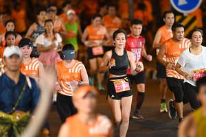 BIB: 27294
                            <button type="button" onclick="openModal(23156343)" class="btn btn-primary btn-sm float-right btn-popup" data-toggle="modal" data-target=".modal-high-quality">
                        <i class="fas fa-shopping-cart"></i> Add to Cart
                    </button>
                                            <button type="button" onclick="isThisMe(23156343, true)" class="btn btn-success btn-sm float-right btn-popup btn-isme hidden" data-toggle="tooltip" data-placement="bottom" title="นี่คือรูปของคุณใช่ไหม คลิกที่นี่เพื่อเอาเข้าอัลบั้ม">
                        <i class="fas fa-plus"></i> Add to album
                    </button>
                    <button type="button" onclick="isThisMe(23156343, false)" class="btn btn-warning btn-sm float-right btn-popup btn-isnotme hidden">
                        <i class="fas fa-ban"></i> Remove from album
                    </button>