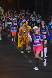 BIB: 8079, 1982, 190
                            <button type="button" onclick="openModal(22959396)" class="btn btn-primary btn-sm float-right btn-popup" data-toggle="modal" data-target=".modal-high-quality">
                        <i class="fas fa-shopping-cart"></i> Add to Cart
                    </button>
                                            <button type="button" onclick="isThisMe(22959396, true)" class="btn btn-success btn-sm float-right btn-popup btn-isme hidden" data-toggle="tooltip" data-placement="bottom" title="นี่คือรูปของคุณใช่ไหม คลิกที่นี่เพื่อเอาเข้าอัลบั้ม">
                        <i class="fas fa-plus"></i> Add to album
                    </button>
                    <button type="button" onclick="isThisMe(22959396, false)" class="btn btn-warning btn-sm float-right btn-popup btn-isnotme hidden">
                        <i class="fas fa-ban"></i> Remove from album
                    </button>