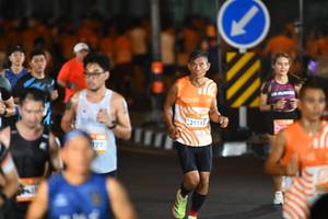 BIB: 21195
                            <button type="button" onclick="openModal(23182292)" class="btn btn-primary btn-sm float-right btn-popup" data-toggle="modal" data-target=".modal-high-quality">
                        <i class="fas fa-shopping-cart"></i> Add to Cart
                    </button>
                                            <button type="button" onclick="isThisMe(23182292, true)" class="btn btn-success btn-sm float-right btn-popup btn-isme hidden" data-toggle="tooltip" data-placement="bottom" title="นี่คือรูปของคุณใช่ไหม คลิกที่นี่เพื่อเอาเข้าอัลบั้ม">
                        <i class="fas fa-plus"></i> Add to album
                    </button>
                    <button type="button" onclick="isThisMe(23182292, false)" class="btn btn-warning btn-sm float-right btn-popup btn-isnotme hidden">
                        <i class="fas fa-ban"></i> Remove from album
                    </button>