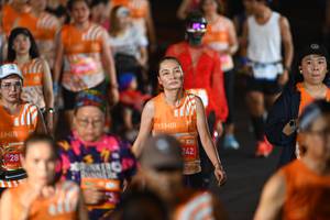 BIB: 281, 242
                            <button type="button" onclick="openModal(23214240)" class="btn btn-primary btn-sm float-right btn-popup" data-toggle="modal" data-target=".modal-high-quality">
                        <i class="fas fa-shopping-cart"></i> Add to Cart
                    </button>
                                            <button type="button" onclick="isThisMe(23214240, true)" class="btn btn-success btn-sm float-right btn-popup btn-isme hidden" data-toggle="tooltip" data-placement="bottom" title="นี่คือรูปของคุณใช่ไหม คลิกที่นี่เพื่อเอาเข้าอัลบั้ม">
                        <i class="fas fa-plus"></i> Add to album
                    </button>
                    <button type="button" onclick="isThisMe(23214240, false)" class="btn btn-warning btn-sm float-right btn-popup btn-isnotme hidden">
                        <i class="fas fa-ban"></i> Remove from album
                    </button>