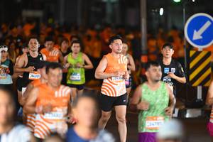 BIB: 321, 84205
                            <button type="button" onclick="openModal(23216384)" class="btn btn-primary btn-sm float-right btn-popup" data-toggle="modal" data-target=".modal-high-quality">
                        <i class="fas fa-shopping-cart"></i> Add to Cart
                    </button>
                                            <button type="button" onclick="isThisMe(23216384, true)" class="btn btn-success btn-sm float-right btn-popup btn-isme hidden" data-toggle="tooltip" data-placement="bottom" title="นี่คือรูปของคุณใช่ไหม คลิกที่นี่เพื่อเอาเข้าอัลบั้ม">
                        <i class="fas fa-plus"></i> Add to album
                    </button>
                    <button type="button" onclick="isThisMe(23216384, false)" class="btn btn-warning btn-sm float-right btn-popup btn-isnotme hidden">
                        <i class="fas fa-ban"></i> Remove from album
                    </button>