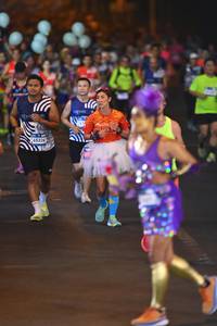 BIB: 2414, 9257
                            <button type="button" onclick="openModal(22996168)" class="btn btn-primary btn-sm float-right btn-popup" data-toggle="modal" data-target=".modal-high-quality">
                        <i class="fas fa-shopping-cart"></i> Add to Cart
                    </button>
                                            <button type="button" onclick="isThisMe(22996168, true)" class="btn btn-success btn-sm float-right btn-popup btn-isme hidden" data-toggle="tooltip" data-placement="bottom" title="นี่คือรูปของคุณใช่ไหม คลิกที่นี่เพื่อเอาเข้าอัลบั้ม">
                        <i class="fas fa-plus"></i> Add to album
                    </button>
                    <button type="button" onclick="isThisMe(22996168, false)" class="btn btn-warning btn-sm float-right btn-popup btn-isnotme hidden">
                        <i class="fas fa-ban"></i> Remove from album
                    </button>