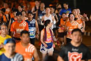 BIB: 233, 0831, 2618
                            <button type="button" onclick="openModal(23200723)" class="btn btn-primary btn-sm float-right btn-popup" data-toggle="modal" data-target=".modal-high-quality">
                        <i class="fas fa-shopping-cart"></i> Add to Cart
                    </button>
                                            <button type="button" onclick="isThisMe(23200723, true)" class="btn btn-success btn-sm float-right btn-popup btn-isme hidden" data-toggle="tooltip" data-placement="bottom" title="นี่คือรูปของคุณใช่ไหม คลิกที่นี่เพื่อเอาเข้าอัลบั้ม">
                        <i class="fas fa-plus"></i> Add to album
                    </button>
                    <button type="button" onclick="isThisMe(23200723, false)" class="btn btn-warning btn-sm float-right btn-popup btn-isnotme hidden">
                        <i class="fas fa-ban"></i> Remove from album
                    </button>