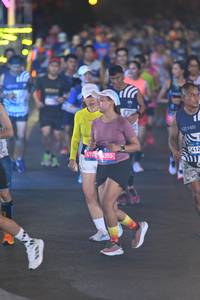 BIB: 4702, 355, 412
                            <button type="button" onclick="openModal(22982313)" class="btn btn-primary btn-sm float-right btn-popup" data-toggle="modal" data-target=".modal-high-quality">
                        <i class="fas fa-shopping-cart"></i> Add to Cart
                    </button>
                                            <button type="button" onclick="isThisMe(22982313, true)" class="btn btn-success btn-sm float-right btn-popup btn-isme hidden" data-toggle="tooltip" data-placement="bottom" title="นี่คือรูปของคุณใช่ไหม คลิกที่นี่เพื่อเอาเข้าอัลบั้ม">
                        <i class="fas fa-plus"></i> Add to album
                    </button>
                    <button type="button" onclick="isThisMe(22982313, false)" class="btn btn-warning btn-sm float-right btn-popup btn-isnotme hidden">
                        <i class="fas fa-ban"></i> Remove from album
                    </button>