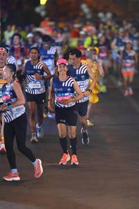 BIB: 9020
                            <button type="button" onclick="openModal(22959360)" class="btn btn-primary btn-sm float-right btn-popup" data-toggle="modal" data-target=".modal-high-quality">
                        <i class="fas fa-shopping-cart"></i> Add to Cart
                    </button>
                                            <button type="button" onclick="isThisMe(22959360, true)" class="btn btn-success btn-sm float-right btn-popup btn-isme hidden" data-toggle="tooltip" data-placement="bottom" title="นี่คือรูปของคุณใช่ไหม คลิกที่นี่เพื่อเอาเข้าอัลบั้ม">
                        <i class="fas fa-plus"></i> Add to album
                    </button>
                    <button type="button" onclick="isThisMe(22959360, false)" class="btn btn-warning btn-sm float-right btn-popup btn-isnotme hidden">
                        <i class="fas fa-ban"></i> Remove from album
                    </button>