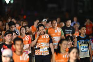 BIB: 1563, 22594, 40761
                            <button type="button" onclick="openModal(23213516)" class="btn btn-primary btn-sm float-right btn-popup" data-toggle="modal" data-target=".modal-high-quality">
                        <i class="fas fa-shopping-cart"></i> Add to Cart
                    </button>
                                            <button type="button" onclick="isThisMe(23213516, true)" class="btn btn-success btn-sm float-right btn-popup btn-isme hidden" data-toggle="tooltip" data-placement="bottom" title="นี่คือรูปของคุณใช่ไหม คลิกที่นี่เพื่อเอาเข้าอัลบั้ม">
                        <i class="fas fa-plus"></i> Add to album
                    </button>
                    <button type="button" onclick="isThisMe(23213516, false)" class="btn btn-warning btn-sm float-right btn-popup btn-isnotme hidden">
                        <i class="fas fa-ban"></i> Remove from album
                    </button>