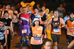 BIB: 560, 2007, 29388, 44322, 950
                            <button type="button" onclick="openModal(23211835)" class="btn btn-primary btn-sm float-right btn-popup" data-toggle="modal" data-target=".modal-high-quality">
                        <i class="fas fa-shopping-cart"></i> Add to Cart
                    </button>
                                            <button type="button" onclick="isThisMe(23211835, true)" class="btn btn-success btn-sm float-right btn-popup btn-isme hidden" data-toggle="tooltip" data-placement="bottom" title="นี่คือรูปของคุณใช่ไหม คลิกที่นี่เพื่อเอาเข้าอัลบั้ม">
                        <i class="fas fa-plus"></i> Add to album
                    </button>
                    <button type="button" onclick="isThisMe(23211835, false)" class="btn btn-warning btn-sm float-right btn-popup btn-isnotme hidden">
                        <i class="fas fa-ban"></i> Remove from album
                    </button>
