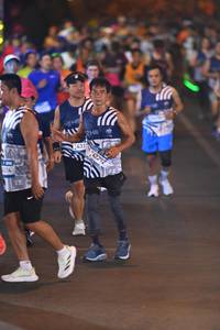 BIB: 42292, 5314
                            <button type="button" onclick="openModal(22998128)" class="btn btn-primary btn-sm float-right btn-popup" data-toggle="modal" data-target=".modal-high-quality">
                        <i class="fas fa-shopping-cart"></i> Add to Cart
                    </button>
                                            <button type="button" onclick="isThisMe(22998128, true)" class="btn btn-success btn-sm float-right btn-popup btn-isme hidden" data-toggle="tooltip" data-placement="bottom" title="นี่คือรูปของคุณใช่ไหม คลิกที่นี่เพื่อเอาเข้าอัลบั้ม">
                        <i class="fas fa-plus"></i> Add to album
                    </button>
                    <button type="button" onclick="isThisMe(22998128, false)" class="btn btn-warning btn-sm float-right btn-popup btn-isnotme hidden">
                        <i class="fas fa-ban"></i> Remove from album
                    </button>