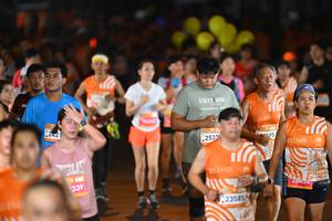 BIB: 2421, 339, 25335, 23585, 595, 204348
                            <button type="button" onclick="openModal(23168922)" class="btn btn-primary btn-sm float-right btn-popup" data-toggle="modal" data-target=".modal-high-quality">
                        <i class="fas fa-shopping-cart"></i> Add to Cart
                    </button>
                                            <button type="button" onclick="isThisMe(23168922, true)" class="btn btn-success btn-sm float-right btn-popup btn-isme hidden" data-toggle="tooltip" data-placement="bottom" title="นี่คือรูปของคุณใช่ไหม คลิกที่นี่เพื่อเอาเข้าอัลบั้ม">
                        <i class="fas fa-plus"></i> Add to album
                    </button>
                    <button type="button" onclick="isThisMe(23168922, false)" class="btn btn-warning btn-sm float-right btn-popup btn-isnotme hidden">
                        <i class="fas fa-ban"></i> Remove from album
                    </button>