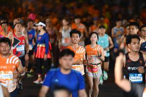 BIB: 25172, 25142, 44866
                            <button type="button" onclick="openModal(23167221)" class="btn btn-primary btn-sm float-right btn-popup" data-toggle="modal" data-target=".modal-high-quality">
                        <i class="fas fa-shopping-cart"></i> Add to Cart
                    </button>
                                            <button type="button" onclick="isThisMe(23167221, true)" class="btn btn-success btn-sm float-right btn-popup btn-isme hidden" data-toggle="tooltip" data-placement="bottom" title="นี่คือรูปของคุณใช่ไหม คลิกที่นี่เพื่อเอาเข้าอัลบั้ม">
                        <i class="fas fa-plus"></i> Add to album
                    </button>
                    <button type="button" onclick="isThisMe(23167221, false)" class="btn btn-warning btn-sm float-right btn-popup btn-isnotme hidden">
                        <i class="fas fa-ban"></i> Remove from album
                    </button>