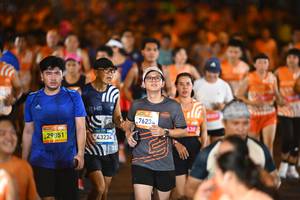 BIB: 29351, 43234, 76234, 530
                            <button type="button" onclick="openModal(23167056)" class="btn btn-primary btn-sm float-right btn-popup" data-toggle="modal" data-target=".modal-high-quality">
                        <i class="fas fa-shopping-cart"></i> Add to Cart
                    </button>
                                            <button type="button" onclick="isThisMe(23167056, true)" class="btn btn-success btn-sm float-right btn-popup btn-isme hidden" data-toggle="tooltip" data-placement="bottom" title="นี่คือรูปของคุณใช่ไหม คลิกที่นี่เพื่อเอาเข้าอัลบั้ม">
                        <i class="fas fa-plus"></i> Add to album
                    </button>
                    <button type="button" onclick="isThisMe(23167056, false)" class="btn btn-warning btn-sm float-right btn-popup btn-isnotme hidden">
                        <i class="fas fa-ban"></i> Remove from album
                    </button>