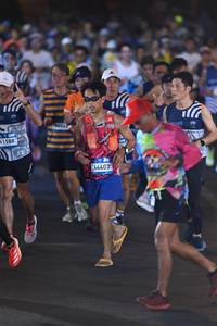 BIB: 41188, 44547, 0779
                            <button type="button" onclick="openModal(22950865)" class="btn btn-primary btn-sm float-right btn-popup" data-toggle="modal" data-target=".modal-high-quality">
                        <i class="fas fa-shopping-cart"></i> Add to Cart
                    </button>
                                            <button type="button" onclick="isThisMe(22950865, true)" class="btn btn-success btn-sm float-right btn-popup btn-isme hidden" data-toggle="tooltip" data-placement="bottom" title="นี่คือรูปของคุณใช่ไหม คลิกที่นี่เพื่อเอาเข้าอัลบั้ม">
                        <i class="fas fa-plus"></i> Add to album
                    </button>
                    <button type="button" onclick="isThisMe(22950865, false)" class="btn btn-warning btn-sm float-right btn-popup btn-isnotme hidden">
                        <i class="fas fa-ban"></i> Remove from album
                    </button>