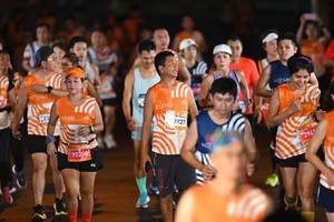 BIB: 902081, 0927, 294
                            <button type="button" onclick="openModal(23190119)" class="btn btn-primary btn-sm float-right btn-popup" data-toggle="modal" data-target=".modal-high-quality">
                        <i class="fas fa-shopping-cart"></i> Add to Cart
                    </button>
                                            <button type="button" onclick="isThisMe(23190119, true)" class="btn btn-success btn-sm float-right btn-popup btn-isme hidden" data-toggle="tooltip" data-placement="bottom" title="นี่คือรูปของคุณใช่ไหม คลิกที่นี่เพื่อเอาเข้าอัลบั้ม">
                        <i class="fas fa-plus"></i> Add to album
                    </button>
                    <button type="button" onclick="isThisMe(23190119, false)" class="btn btn-warning btn-sm float-right btn-popup btn-isnotme hidden">
                        <i class="fas fa-ban"></i> Remove from album
                    </button>