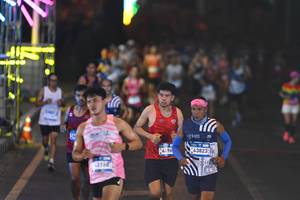 BIB: 3168, 9677, 43823
                            <button type="button" onclick="openModal(22905207)" class="btn btn-primary btn-sm float-right btn-popup" data-toggle="modal" data-target=".modal-high-quality">
                        <i class="fas fa-shopping-cart"></i> Add to Cart
                    </button>
                                            <button type="button" onclick="isThisMe(22905207, true)" class="btn btn-success btn-sm float-right btn-popup btn-isme hidden" data-toggle="tooltip" data-placement="bottom" title="นี่คือรูปของคุณใช่ไหม คลิกที่นี่เพื่อเอาเข้าอัลบั้ม">
                        <i class="fas fa-plus"></i> Add to album
                    </button>
                    <button type="button" onclick="isThisMe(22905207, false)" class="btn btn-warning btn-sm float-right btn-popup btn-isnotme hidden">
                        <i class="fas fa-ban"></i> Remove from album
                    </button>