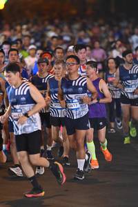 BIB: 4114, 43613, 41673
                            <button type="button" onclick="openModal(22937597)" class="btn btn-primary btn-sm float-right btn-popup" data-toggle="modal" data-target=".modal-high-quality">
                        <i class="fas fa-shopping-cart"></i> Add to Cart
                    </button>
                                            <button type="button" onclick="isThisMe(22937597, true)" class="btn btn-success btn-sm float-right btn-popup btn-isme hidden" data-toggle="tooltip" data-placement="bottom" title="นี่คือรูปของคุณใช่ไหม คลิกที่นี่เพื่อเอาเข้าอัลบั้ม">
                        <i class="fas fa-plus"></i> Add to album
                    </button>
                    <button type="button" onclick="isThisMe(22937597, false)" class="btn btn-warning btn-sm float-right btn-popup btn-isnotme hidden">
                        <i class="fas fa-ban"></i> Remove from album
                    </button>