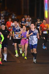 BIB: 677, 914
                            <button type="button" onclick="openModal(22920515)" class="btn btn-primary btn-sm float-right btn-popup" data-toggle="modal" data-target=".modal-high-quality">
                        <i class="fas fa-shopping-cart"></i> Add to Cart
                    </button>
                                            <button type="button" onclick="isThisMe(22920515, true)" class="btn btn-success btn-sm float-right btn-popup btn-isme hidden" data-toggle="tooltip" data-placement="bottom" title="นี่คือรูปของคุณใช่ไหม คลิกที่นี่เพื่อเอาเข้าอัลบั้ม">
                        <i class="fas fa-plus"></i> Add to album
                    </button>
                    <button type="button" onclick="isThisMe(22920515, false)" class="btn btn-warning btn-sm float-right btn-popup btn-isnotme hidden">
                        <i class="fas fa-ban"></i> Remove from album
                    </button>