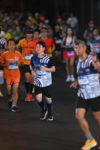 BIB: 40710, 14423, 43629
                            <button type="button" onclick="openModal(22992639)" class="btn btn-primary btn-sm float-right btn-popup" data-toggle="modal" data-target=".modal-high-quality">
                        <i class="fas fa-shopping-cart"></i> Add to Cart
                    </button>
                                            <button type="button" onclick="isThisMe(22992639, true)" class="btn btn-success btn-sm float-right btn-popup btn-isme hidden" data-toggle="tooltip" data-placement="bottom" title="นี่คือรูปของคุณใช่ไหม คลิกที่นี่เพื่อเอาเข้าอัลบั้ม">
                        <i class="fas fa-plus"></i> Add to album
                    </button>
                    <button type="button" onclick="isThisMe(22992639, false)" class="btn btn-warning btn-sm float-right btn-popup btn-isnotme hidden">
                        <i class="fas fa-ban"></i> Remove from album
                    </button>