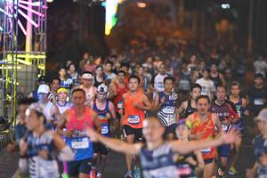 BIB: 248, 42255, 42647
                            <button type="button" onclick="openModal(22909790)" class="btn btn-primary btn-sm float-right btn-popup" data-toggle="modal" data-target=".modal-high-quality">
                        <i class="fas fa-shopping-cart"></i> Add to Cart
                    </button>
                                            <button type="button" onclick="isThisMe(22909790, true)" class="btn btn-success btn-sm float-right btn-popup btn-isme hidden" data-toggle="tooltip" data-placement="bottom" title="นี่คือรูปของคุณใช่ไหม คลิกที่นี่เพื่อเอาเข้าอัลบั้ม">
                        <i class="fas fa-plus"></i> Add to album
                    </button>
                    <button type="button" onclick="isThisMe(22909790, false)" class="btn btn-warning btn-sm float-right btn-popup btn-isnotme hidden">
                        <i class="fas fa-ban"></i> Remove from album
                    </button>