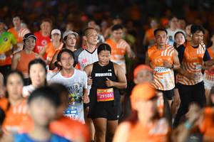 BIB: 0618, 29105, 2210
                            <button type="button" onclick="openModal(23179264)" class="btn btn-primary btn-sm float-right btn-popup" data-toggle="modal" data-target=".modal-high-quality">
                        <i class="fas fa-shopping-cart"></i> Add to Cart
                    </button>
                                            <button type="button" onclick="isThisMe(23179264, true)" class="btn btn-success btn-sm float-right btn-popup btn-isme hidden" data-toggle="tooltip" data-placement="bottom" title="นี่คือรูปของคุณใช่ไหม คลิกที่นี่เพื่อเอาเข้าอัลบั้ม">
                        <i class="fas fa-plus"></i> Add to album
                    </button>
                    <button type="button" onclick="isThisMe(23179264, false)" class="btn btn-warning btn-sm float-right btn-popup btn-isnotme hidden">
                        <i class="fas fa-ban"></i> Remove from album
                    </button>
