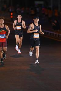 BIB: 1840, 43863, 20822
                            <button type="button" onclick="openModal(23128630)" class="btn btn-primary btn-sm float-right btn-popup" data-toggle="modal" data-target=".modal-high-quality">
                        <i class="fas fa-shopping-cart"></i> Add to Cart
                    </button>
                                            <button type="button" onclick="isThisMe(23128630, true)" class="btn btn-success btn-sm float-right btn-popup btn-isme hidden" data-toggle="tooltip" data-placement="bottom" title="นี่คือรูปของคุณใช่ไหม คลิกที่นี่เพื่อเอาเข้าอัลบั้ม">
                        <i class="fas fa-plus"></i> Add to album
                    </button>
                    <button type="button" onclick="isThisMe(23128630, false)" class="btn btn-warning btn-sm float-right btn-popup btn-isnotme hidden">
                        <i class="fas fa-ban"></i> Remove from album
                    </button>