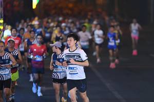 BIB: 41097, 42540, 44033
                            <button type="button" onclick="openModal(22915188)" class="btn btn-primary btn-sm float-right btn-popup" data-toggle="modal" data-target=".modal-high-quality">
                        <i class="fas fa-shopping-cart"></i> Add to Cart
                    </button>
                                            <button type="button" onclick="isThisMe(22915188, true)" class="btn btn-success btn-sm float-right btn-popup btn-isme hidden" data-toggle="tooltip" data-placement="bottom" title="นี่คือรูปของคุณใช่ไหม คลิกที่นี่เพื่อเอาเข้าอัลบั้ม">
                        <i class="fas fa-plus"></i> Add to album
                    </button>
                    <button type="button" onclick="isThisMe(22915188, false)" class="btn btn-warning btn-sm float-right btn-popup btn-isnotme hidden">
                        <i class="fas fa-ban"></i> Remove from album
                    </button>