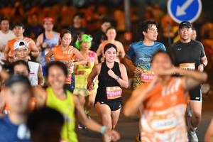 BIB: 27498, 29356, 1219
                            <button type="button" onclick="openModal(23214274)" class="btn btn-primary btn-sm float-right btn-popup" data-toggle="modal" data-target=".modal-high-quality">
                        <i class="fas fa-shopping-cart"></i> Add to Cart
                    </button>
                                            <button type="button" onclick="isThisMe(23214274, true)" class="btn btn-success btn-sm float-right btn-popup btn-isme hidden" data-toggle="tooltip" data-placement="bottom" title="นี่คือรูปของคุณใช่ไหม คลิกที่นี่เพื่อเอาเข้าอัลบั้ม">
                        <i class="fas fa-plus"></i> Add to album
                    </button>
                    <button type="button" onclick="isThisMe(23214274, false)" class="btn btn-warning btn-sm float-right btn-popup btn-isnotme hidden">
                        <i class="fas fa-ban"></i> Remove from album
                    </button>