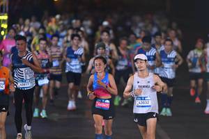 BIB: 40817, 46547, 43032
                            <button type="button" onclick="openModal(22909047)" class="btn btn-primary btn-sm float-right btn-popup" data-toggle="modal" data-target=".modal-high-quality">
                        <i class="fas fa-shopping-cart"></i> Add to Cart
                    </button>
                                            <button type="button" onclick="isThisMe(22909047, true)" class="btn btn-success btn-sm float-right btn-popup btn-isme hidden" data-toggle="tooltip" data-placement="bottom" title="นี่คือรูปของคุณใช่ไหม คลิกที่นี่เพื่อเอาเข้าอัลบั้ม">
                        <i class="fas fa-plus"></i> Add to album
                    </button>
                    <button type="button" onclick="isThisMe(22909047, false)" class="btn btn-warning btn-sm float-right btn-popup btn-isnotme hidden">
                        <i class="fas fa-ban"></i> Remove from album
                    </button>